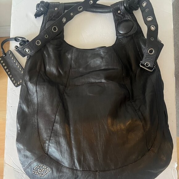AUTH NEW BETSEY JOHNON RIVET EMBOSSED LEATHER HOBO CROSSBODY - Picture 2 of 7